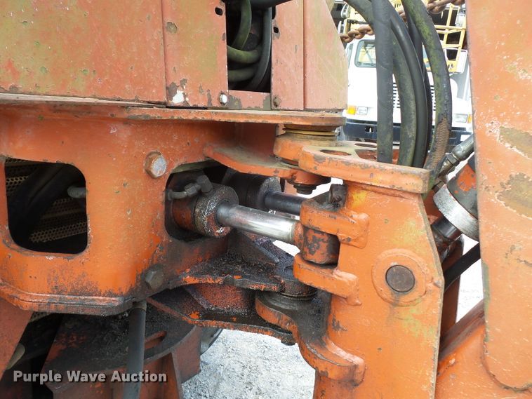 image for item DH3891 Ditch Witch 6510  trencher