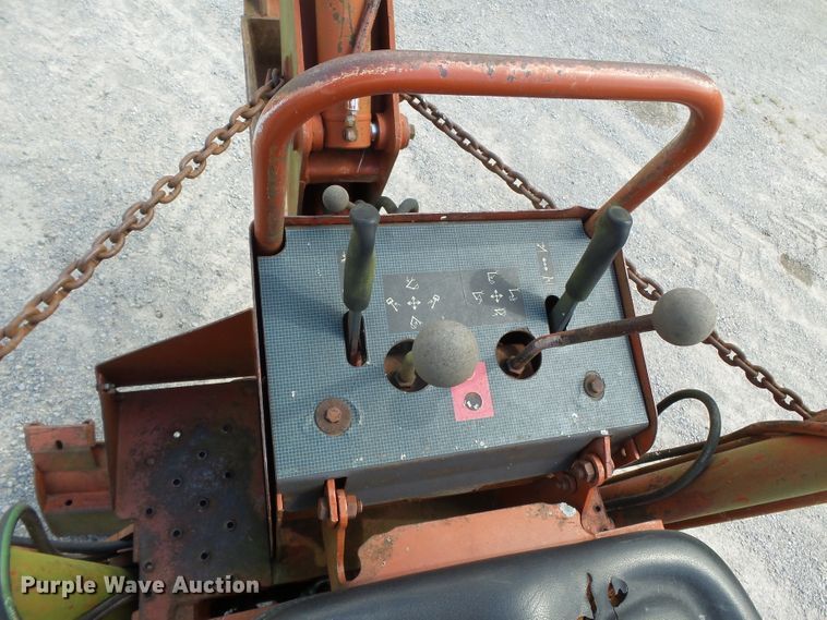 image for item DH3891 Ditch Witch 6510  trencher