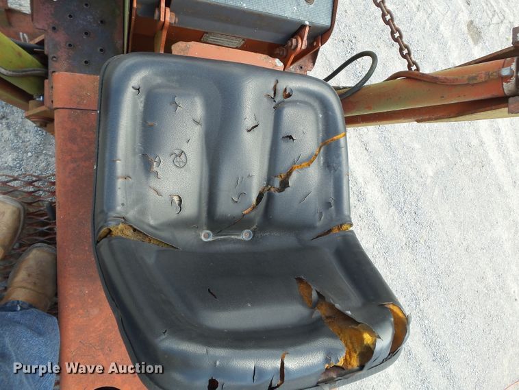 image for item DH3891 Ditch Witch 6510  trencher