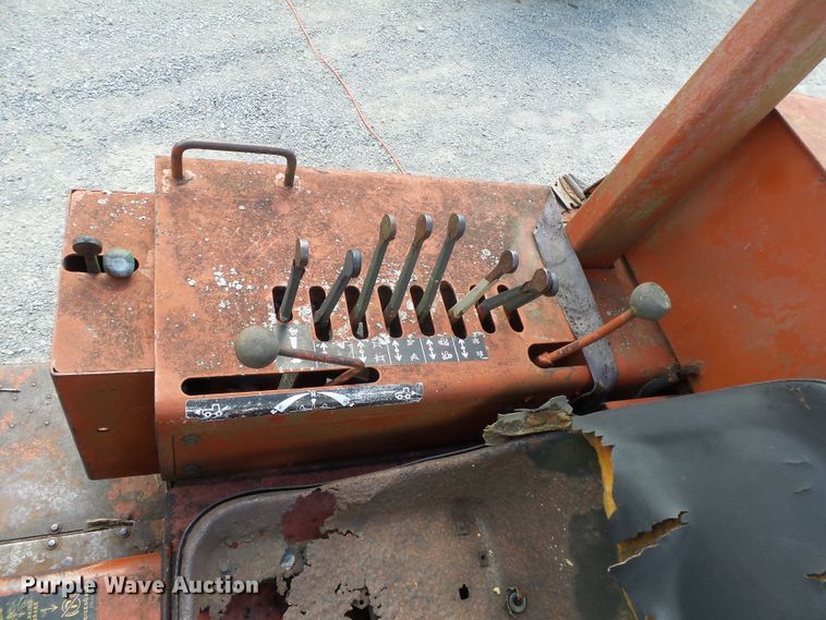 image for item DH3891 Ditch Witch 6510  trencher