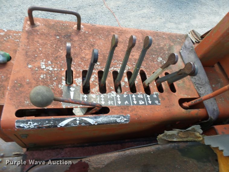 image for item DH3891 Ditch Witch 6510  trencher