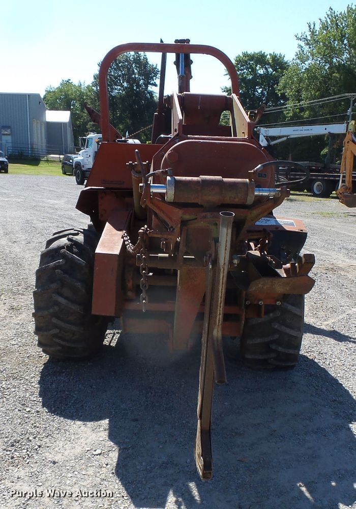 image for item DH3892 Ditch Witch 6510  vibratory cable plow