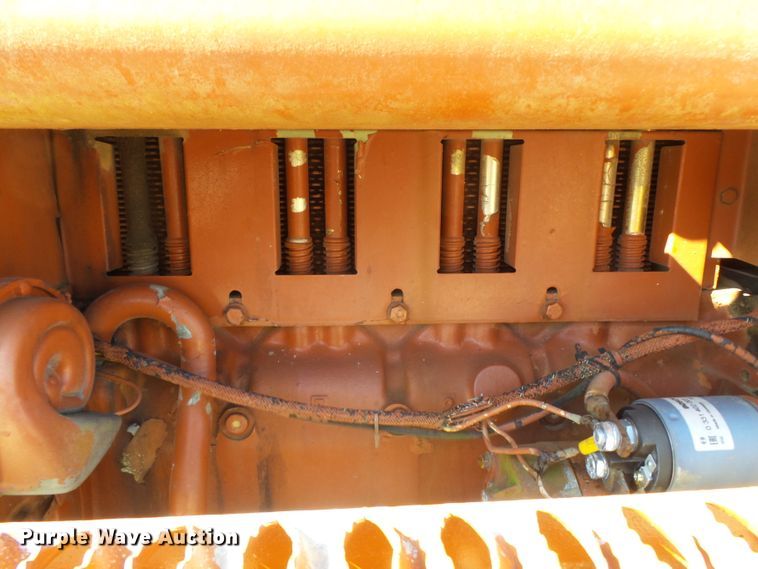 image for item DH3892 Ditch Witch 6510  vibratory cable plow