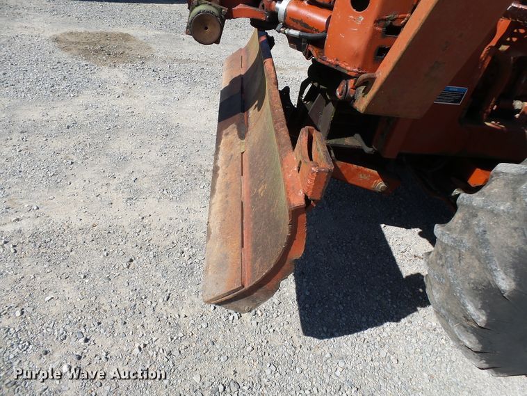 image for item DH3892 Ditch Witch 6510  vibratory cable plow
