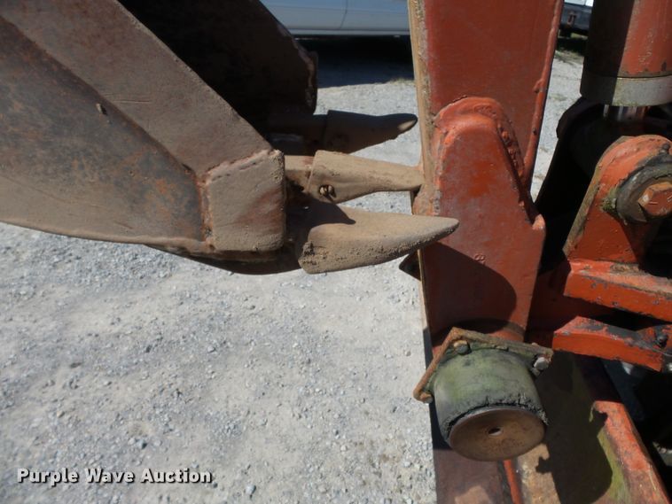 image for item DH3892 Ditch Witch 6510  vibratory cable plow