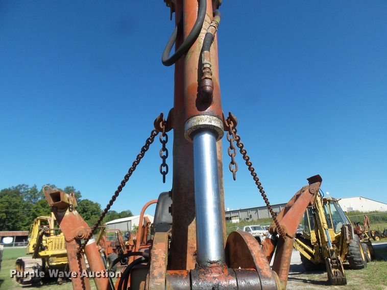 image for item DH3892 Ditch Witch 6510  vibratory cable plow