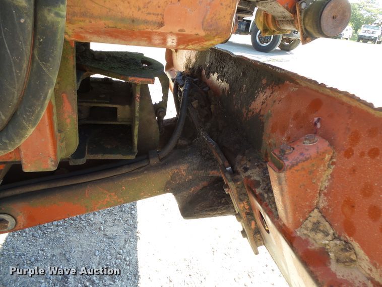 image for item DH3892 Ditch Witch 6510  vibratory cable plow