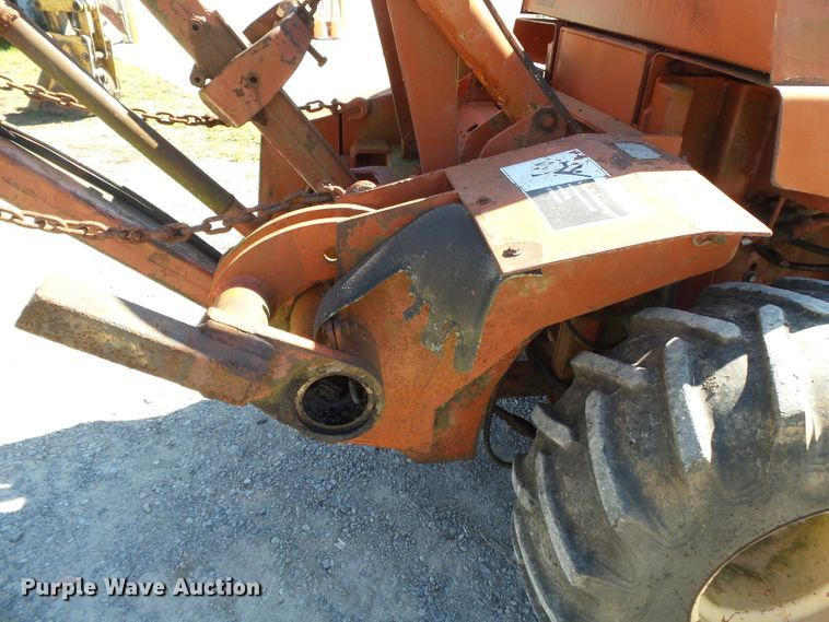 image for item DH3892 Ditch Witch 6510  vibratory cable plow