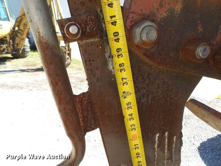 image for item DH3892 Ditch Witch 6510  vibratory cable plow