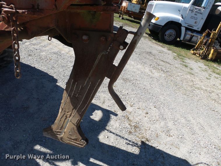 image for item DH3892 Ditch Witch 6510  vibratory cable plow