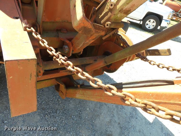 image for item DH3892 Ditch Witch 6510  vibratory cable plow