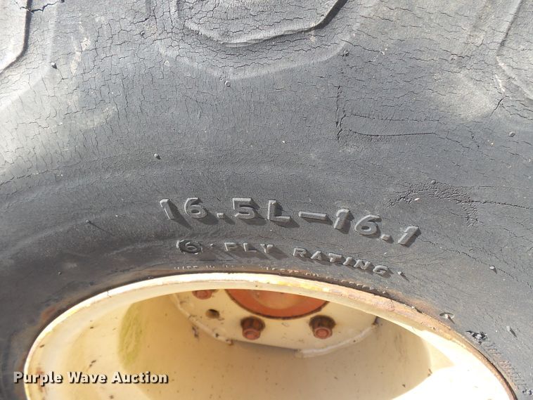 image for item DH3892 Ditch Witch 6510  vibratory cable plow