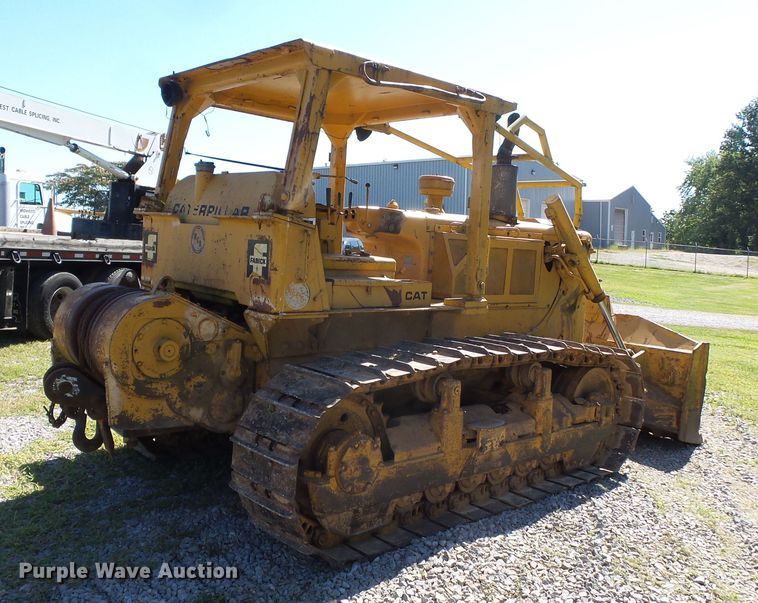 image for item DH3893 1975 Caterpillar D6C  dozer