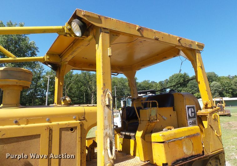 image for item DH3893 1975 Caterpillar D6C  dozer