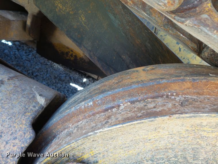 image for item DH3893 1975 Caterpillar D6C  dozer