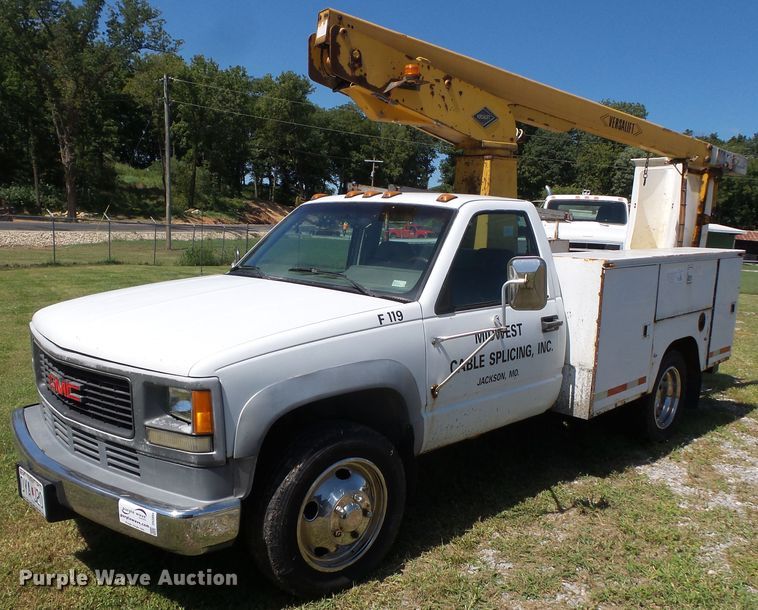 image for item DH3894 1994 GMC C4500  bucket truck