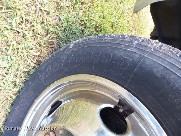 image for item DH3894 1994 GMC C4500  bucket truck