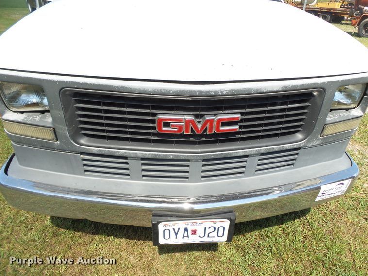 image for item DH3894 1994 GMC C4500  bucket truck