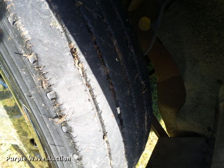 image for item DH3894 1994 GMC C4500  bucket truck