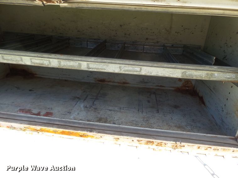 image for item DH3894 1994 GMC C4500  bucket truck