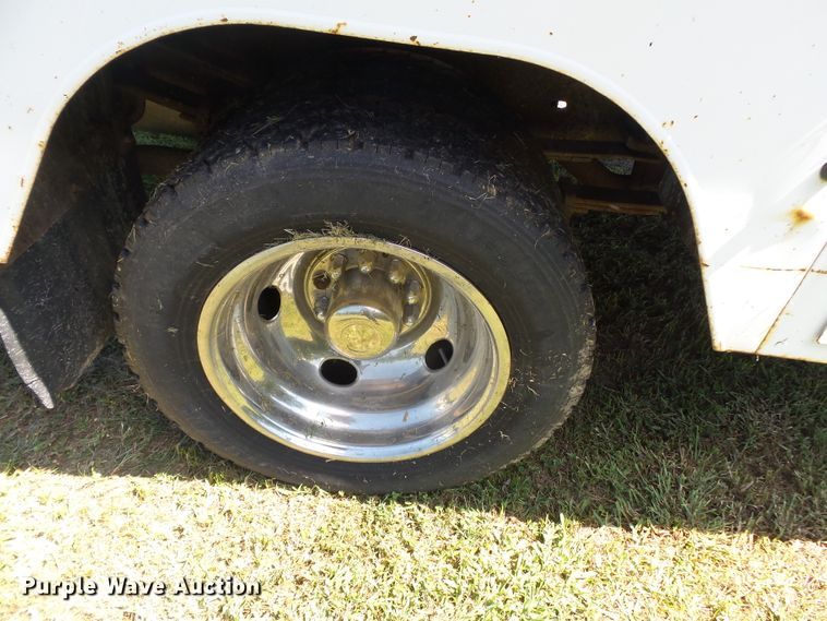 image for item DH3894 1994 GMC C4500  bucket truck