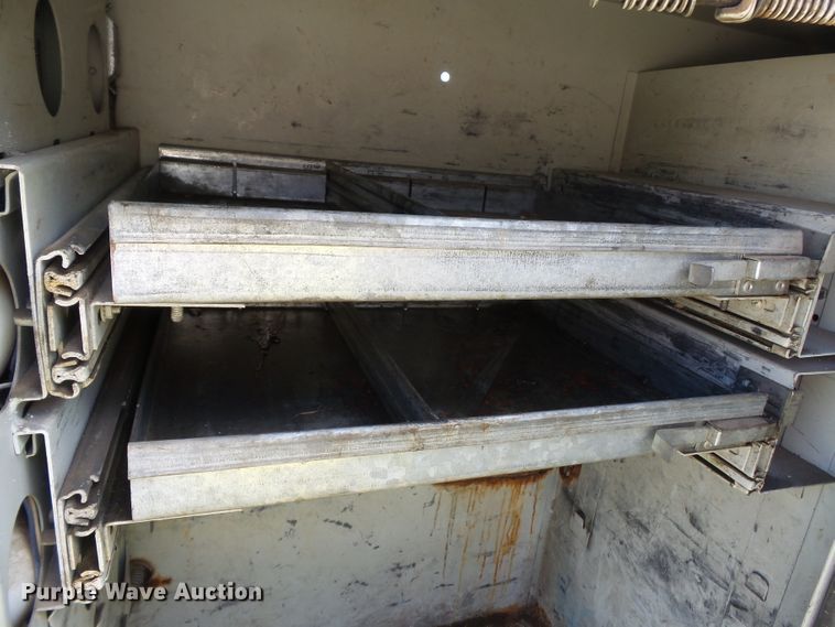 image for item DH3894 1994 GMC C4500  bucket truck