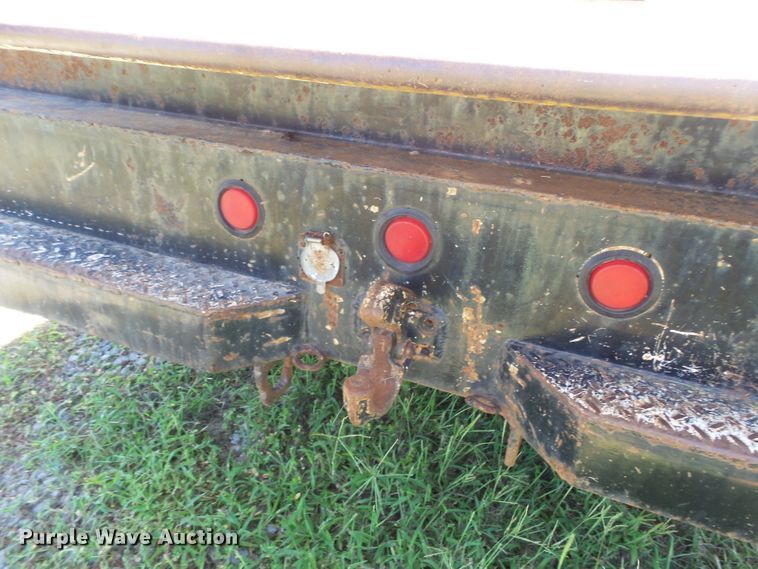 image for item DH3894 1994 GMC C4500  bucket truck