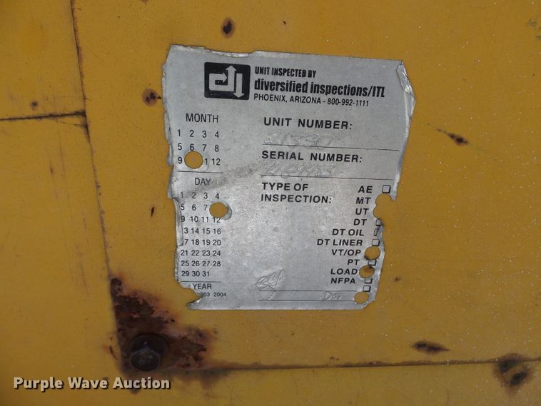 image for item DH3894 1994 GMC C4500  bucket truck