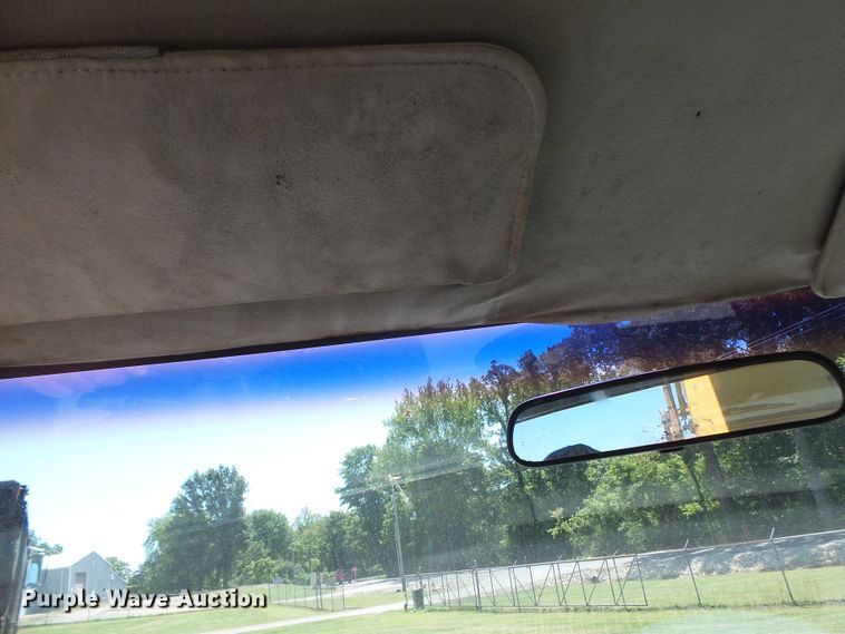 image for item DH3894 1994 GMC C4500  bucket truck