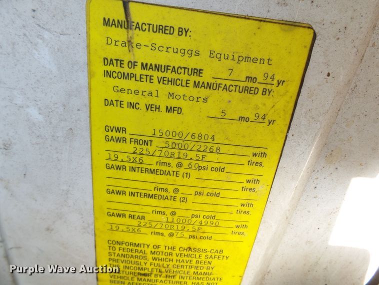 image for item DH3894 1994 GMC C4500  bucket truck