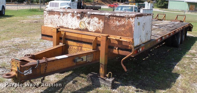 image for item DH3897 1997 Econoline DPM29DE equipment trailer