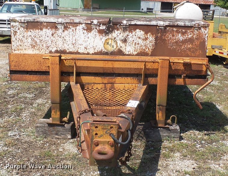 image for item DH3897 1997 Econoline DPM29DE equipment trailer