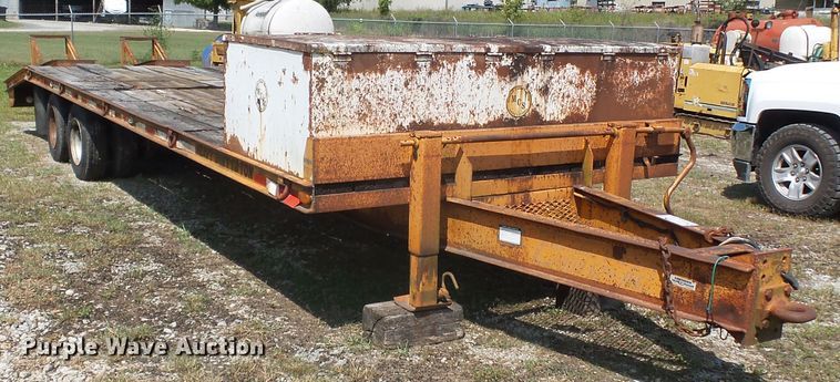 image for item DH3897 1997 Econoline DPM29DE equipment trailer