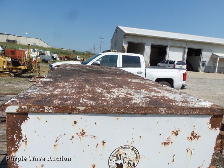 image for item DH3897 1997 Econoline DPM29DE equipment trailer