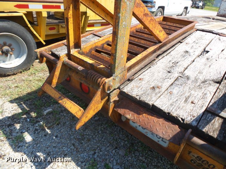 image for item DH3897 1997 Econoline DPM29DE equipment trailer