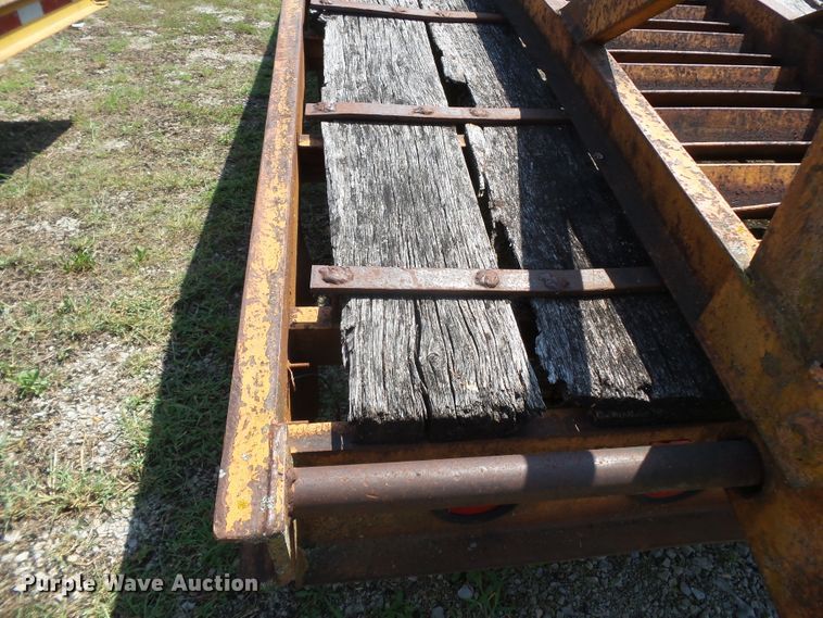 image for item DH3897 1997 Econoline DPM29DE equipment trailer