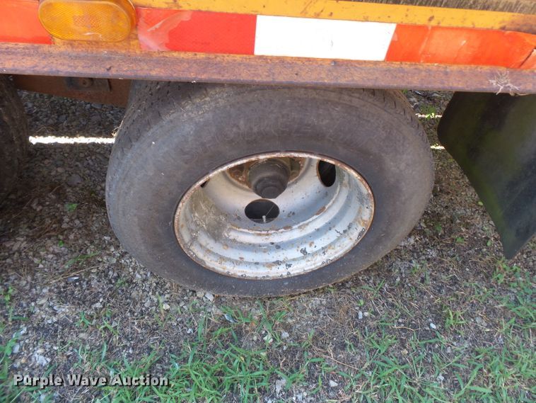 image for item DH3897 1997 Econoline DPM29DE equipment trailer