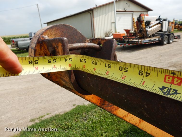 image for item DH6555 1978 Case 475  cable plow