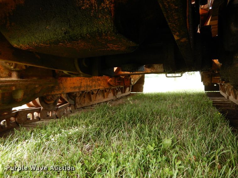 image for item DH6555 1978 Case 475  cable plow