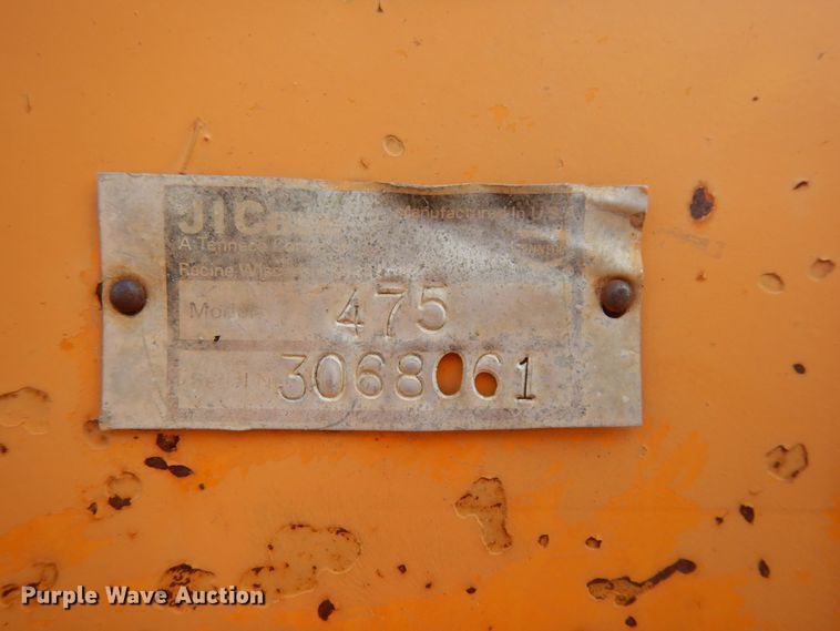 image for item DH6555 1978 Case 475  cable plow