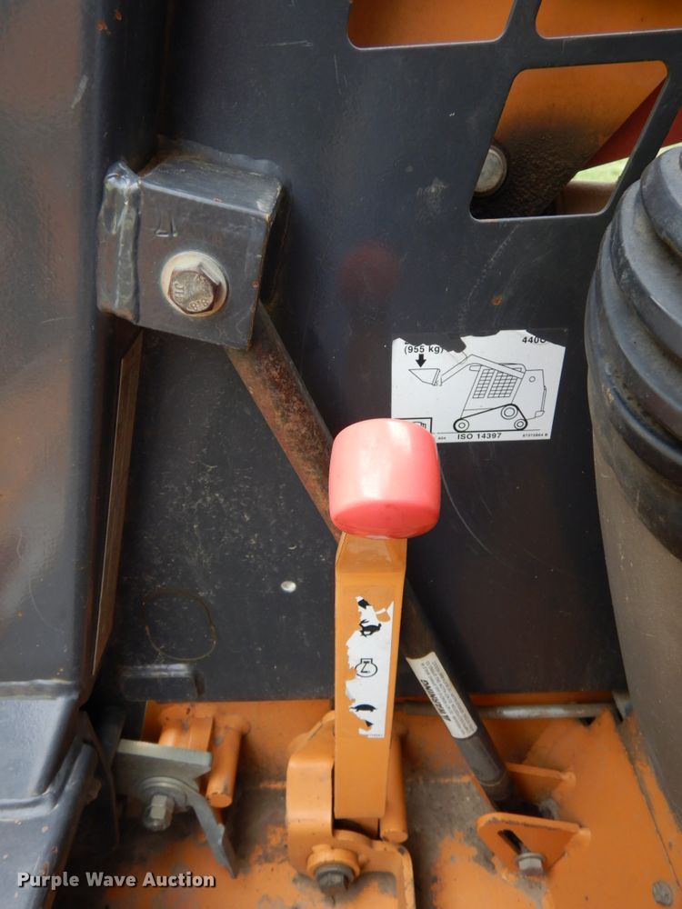 image for item DH6556 2009 Case 440CT  tracked skid steer loader