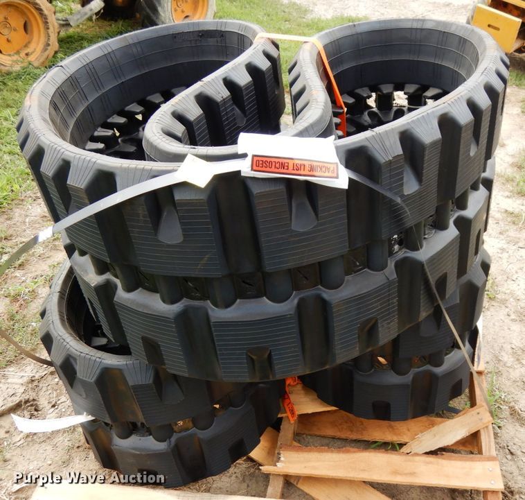 image for item DH6556 2009 Case 440CT  tracked skid steer loader