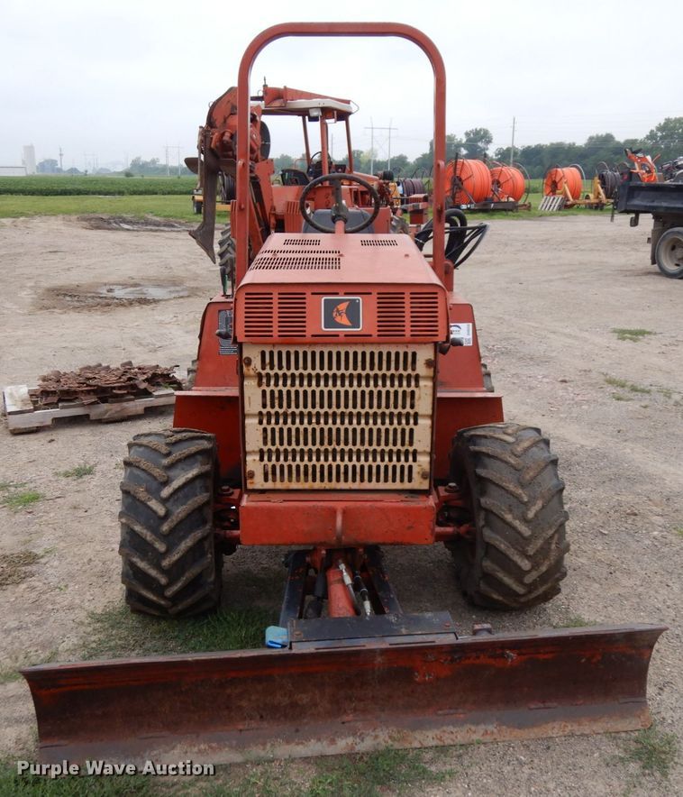 image for item DH6558 1998 Ditch Witch 3700DD  trencher