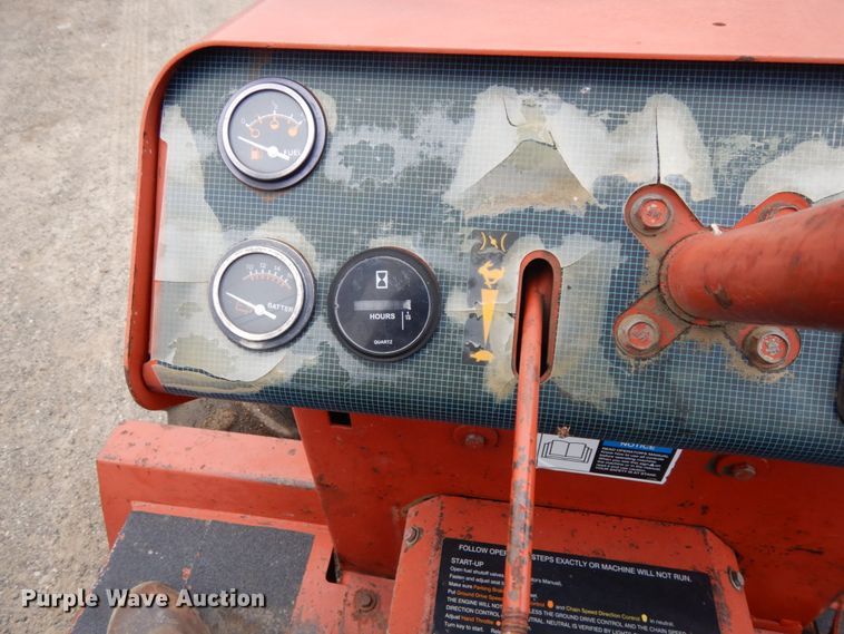 image for item DH6558 1998 Ditch Witch 3700DD  trencher