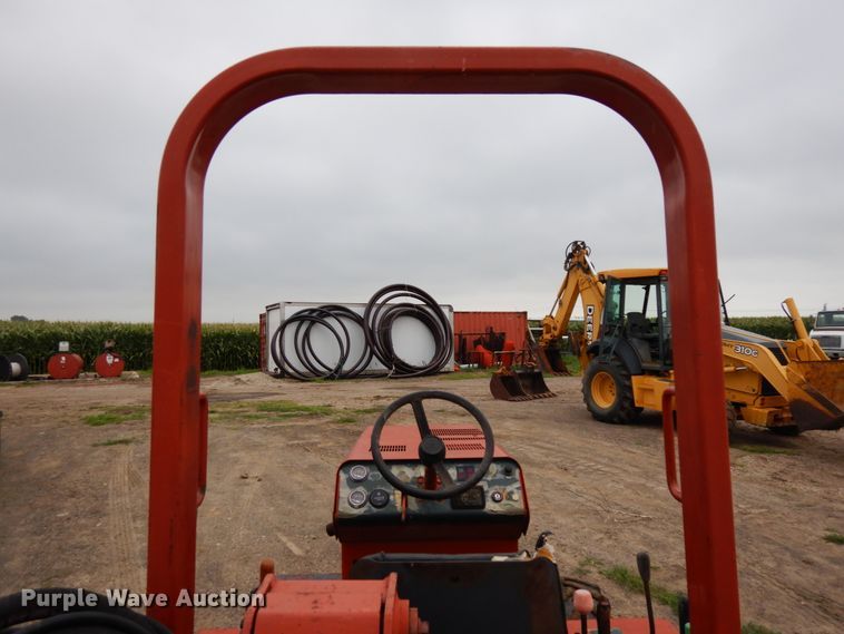 image for item DH6558 1998 Ditch Witch 3700DD  trencher