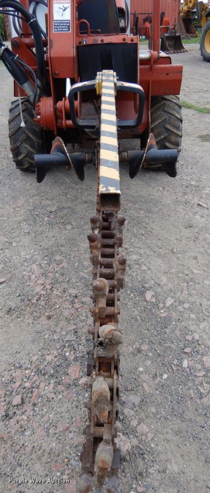 image for item DH6558 1998 Ditch Witch 3700DD  trencher
