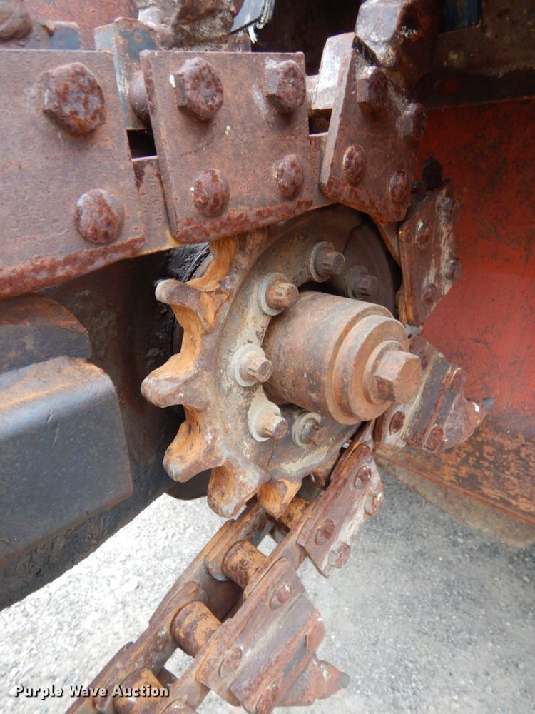 image for item DH6558 1998 Ditch Witch 3700DD  trencher