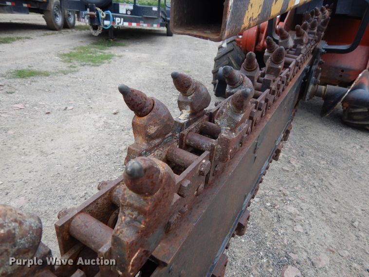 image for item DH6558 1998 Ditch Witch 3700DD  trencher