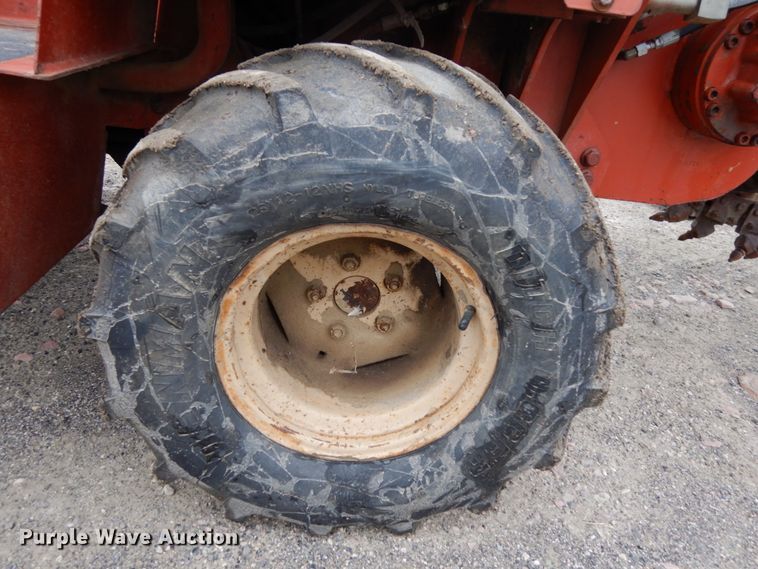 image for item DH6558 1998 Ditch Witch 3700DD  trencher