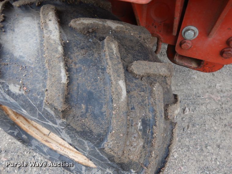 image for item DH6558 1998 Ditch Witch 3700DD  trencher